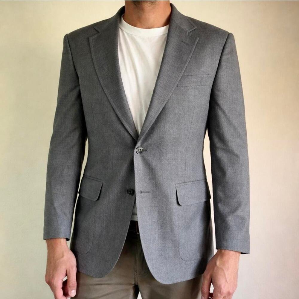 Vintage Giorgio Armani Wool & Silk Gray Blazer Tailored Italian Jacket Size 48L